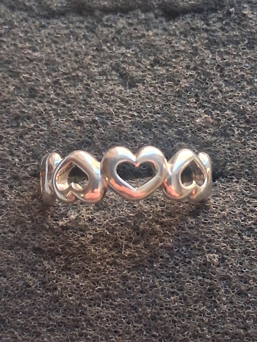 multi open heart sterling silver band ring. Signed 925 LT Thailand. SZ 5.75 VTG